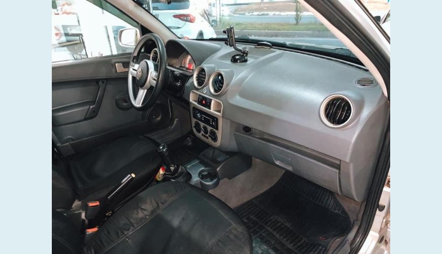 VOLKSWAGEN GOL 1.0 GIV - PRATA - 2009 Foto 7 (Grande)