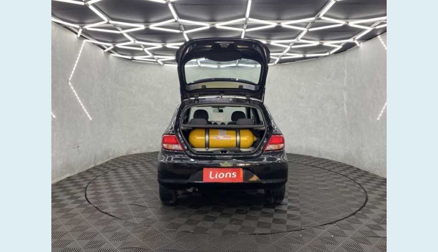 VOLKSWAGEN GOL NOVO 1.0 TEC (FLEX) 4P - PRETO - 2013 Foto 7 (Grande)