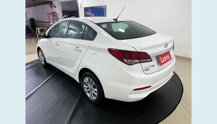 HYUNDAI HB 20S 1.0 UNIQUE FLEX - BRANCO - 2019 Foto 7 (Grande)