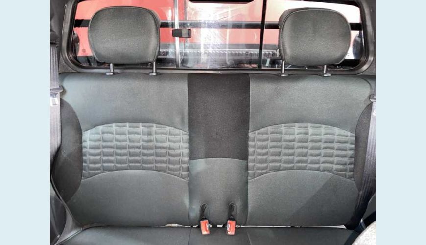 FIAT STRADA ADVENTURE 1.8 16V FLEX CD - PRATA - 2011 Foto 7 (Grande)