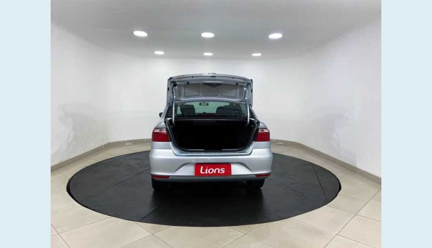 VOLKSWAGEN VOYAGE 1.6 MSI 8V (FLEX) - PRATA - 2021 Foto 7 (Grande)