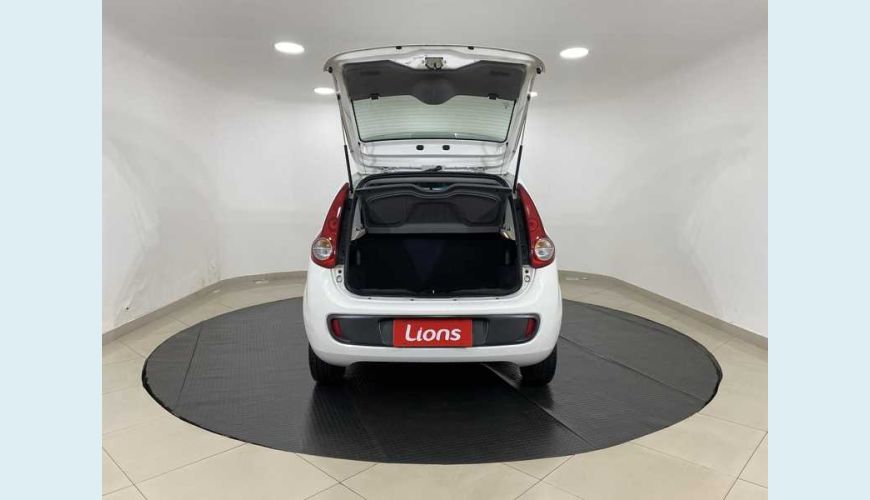 FIAT PALIO ATTRACTIVE 1.0 EVO (FLEX) - BRANCO - 2016 Foto 7 (Grande)