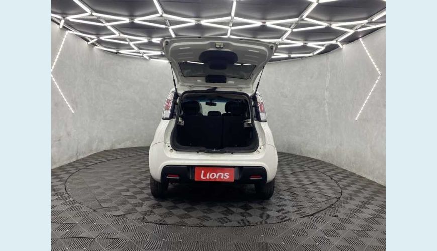 FIAT UNO ATTRACTIVE 1.0 - BRANCO - 2021 Foto 7 (Grande)