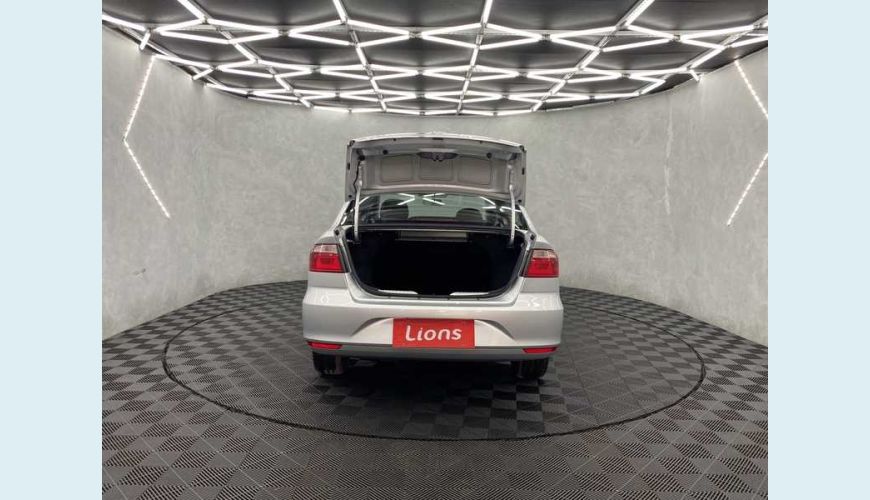 VOLKSWAGEN VOYAGE 1.6 MSI 8V FLEX - PRATA - 2019 Foto 7 (Grande)