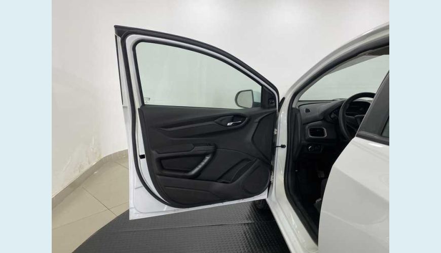 CHEVROLET ONIX 1.4 LT SPE/4 - BRANCO - 2016 Foto 7 (Grande)