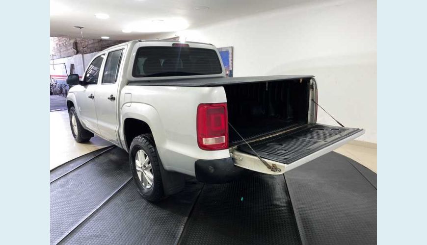 VOLKSWAGEN AMAROK 2.0 SE 4X4 TDI (CD) - PRATA - 2019 Foto 7 (Grande)