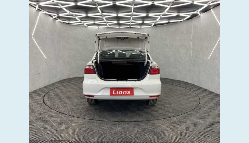 VOLKSWAGEN VOYAGE 1.6 - BRANCO - 2022 Foto 7 (Grande)