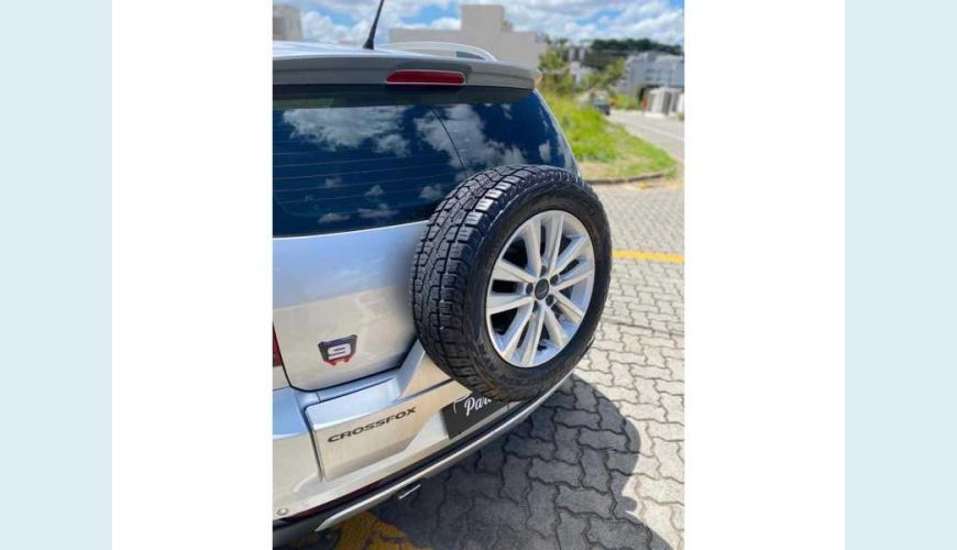 VOLKSWAGEN CROSSFOX I-MOTION 1.6 VHT (FLEX) - PRATA - 2013 Foto 7 (Grande)