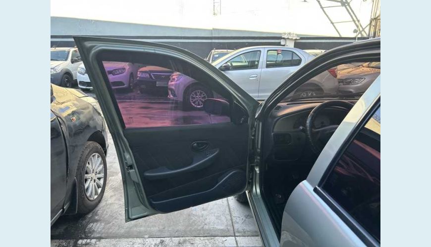 FIAT PALIO 1.0 ECONOMY FIRE - PRATA - 2010 Foto 7 (Grande)