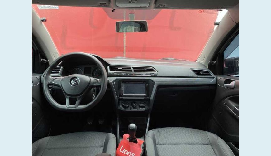 VOLKSWAGEN VOYAGE 1.0 MPI COMFORTLINE (FLEX) - PRATA - 2017 Foto 7 (Grande)