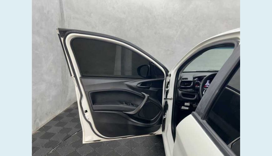 FIAT CRONOS DRIVE 1.3 S-DESIGN FLEX - BRANCO - 2022 Foto 7 (Grande)