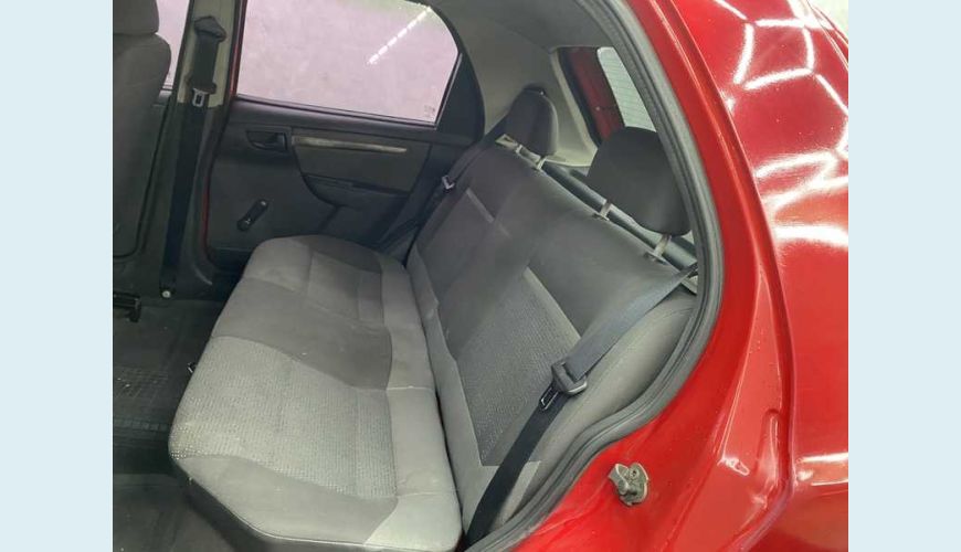 CHEVROLET CELTA LT 1.0 (FLEX) - VERMELHO - 2014 Foto 7 (Grande)