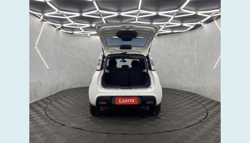 FIAT UNO ATTRACTIVE 1.0 - BRANCO - 2021 Foto 7 (Grande)