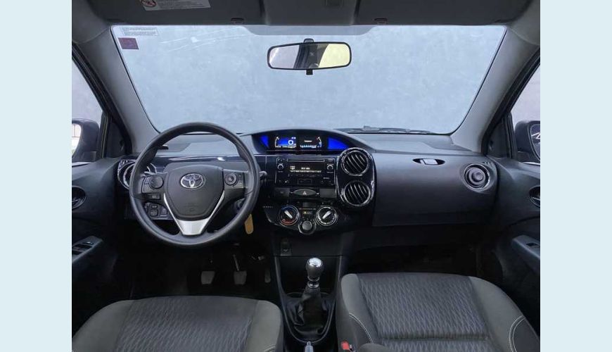 TOYOTA ETIOS X PLUS 1.5 (AUT) (FLEX) - CINZA - 2019 Foto 7 (Grande)