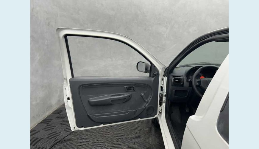 FIAT STRADA HARD WORKING 1.4 FLEX CD - BRANCO - 2020 Foto 7 (Grande)