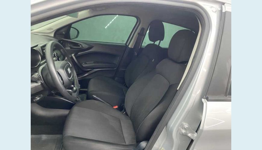 FIAT ARGO 1.0 (FLEX) - PRATA - 2023 Foto 7 (Grande)