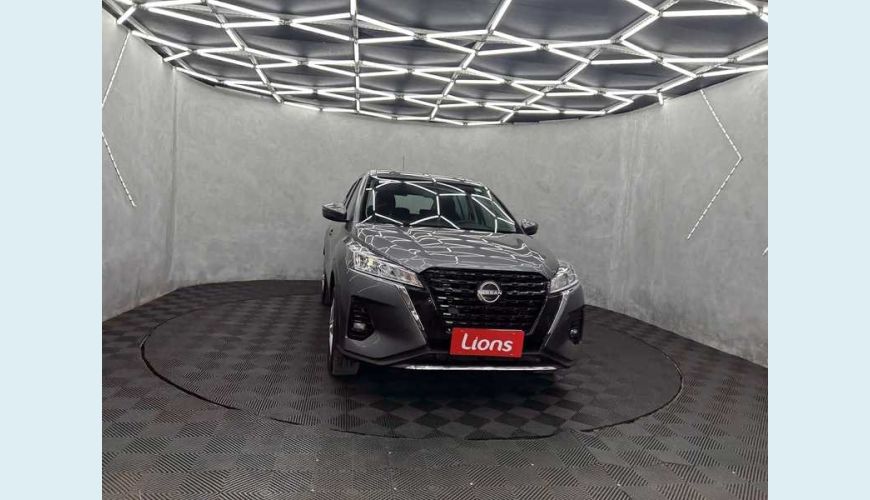 NISSAN KICKS ACTIVE 1.6 (FLEX) - CINZA - 2024 Foto 7 (Grande)