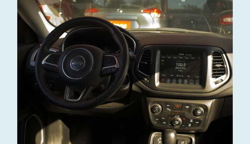 JEEP COMPASS 2.0 LONGITUDE 4X2 (AUT) (FLEX) - PRATA - 2019 Foto 7 (Grande)