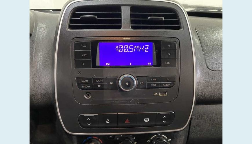 RENAULT KWID INTENSE 1.0 12V SCE (FLEX) - BRANCO - 2018 Foto 7 (Grande)