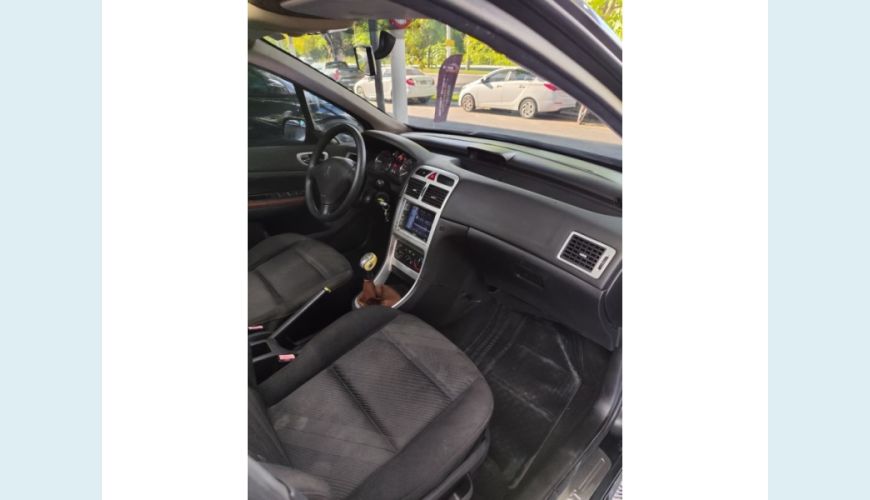 PEUGEOT 307 - PRETO - 2010 Foto 7 (Grande)