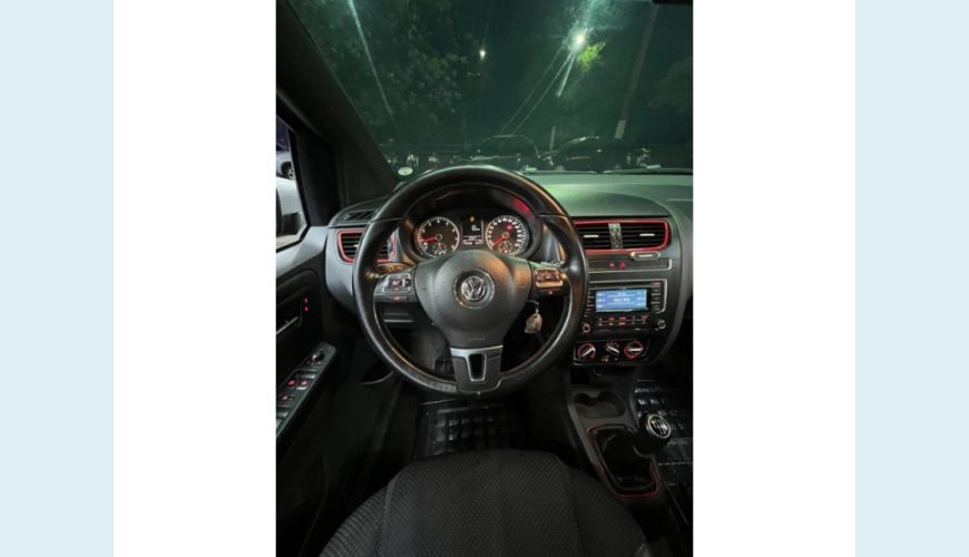 VOLKSWAGEN FOX - PRETO - 2014 Foto 7 (Grande)