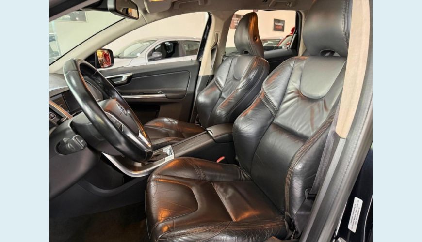 VOLVO XC 60 2.0 T5 DYNA - PRETO - 2014 Foto 7 (Grande)