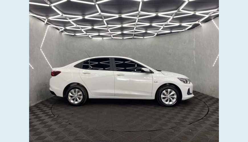 CHEVROLET ONIX PLUS 1.0 LTZ TURBO (FLEX) (AUT) - BRANCO - 2022 Foto 7 (Grande)