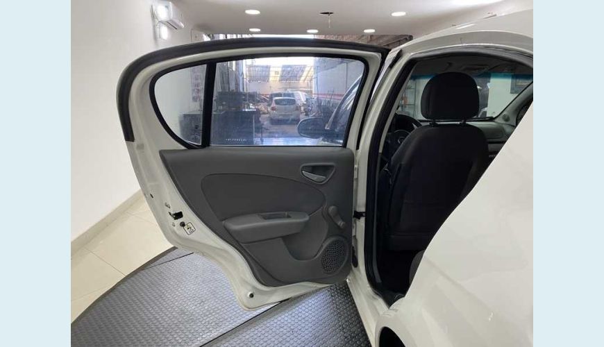 FIAT PALIO ATTRACTIVE 1.0 EVO (FLEX) - BRANCO - 2016 Foto 7 (Grande)