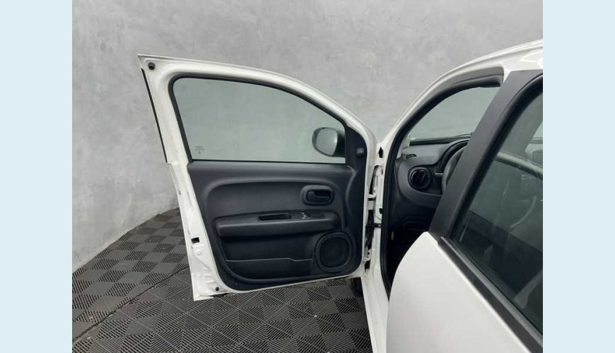 FIAT MOBI LIKE 1.0 (FLEX) - BRANCO - 2022 Foto 7 (Grande)