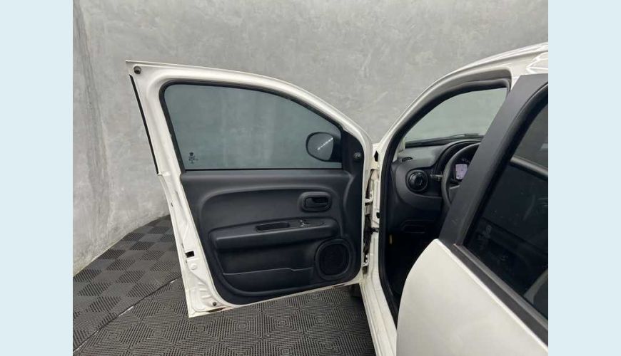 FIAT MOBI LIKE 1.0 (FLEX) - BRANCO - 2021 Foto 7 (Grande)