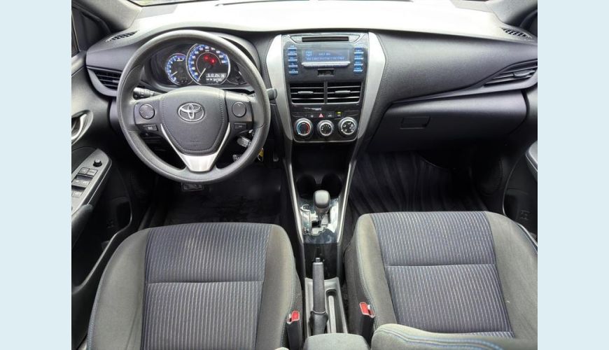 TOYOTA YARIS HB XL 13 AT - PRETO - 2019 Foto 7 (Grande)