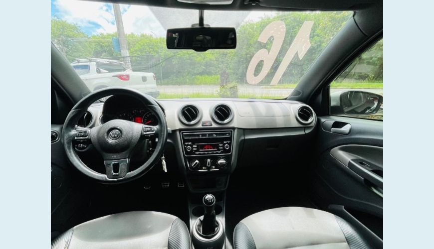 VOLKSWAGEN SAVEIRO CROSS 1.6 T.FLEX 16V CD - PRETO - 2016 Foto 7 (Grande)