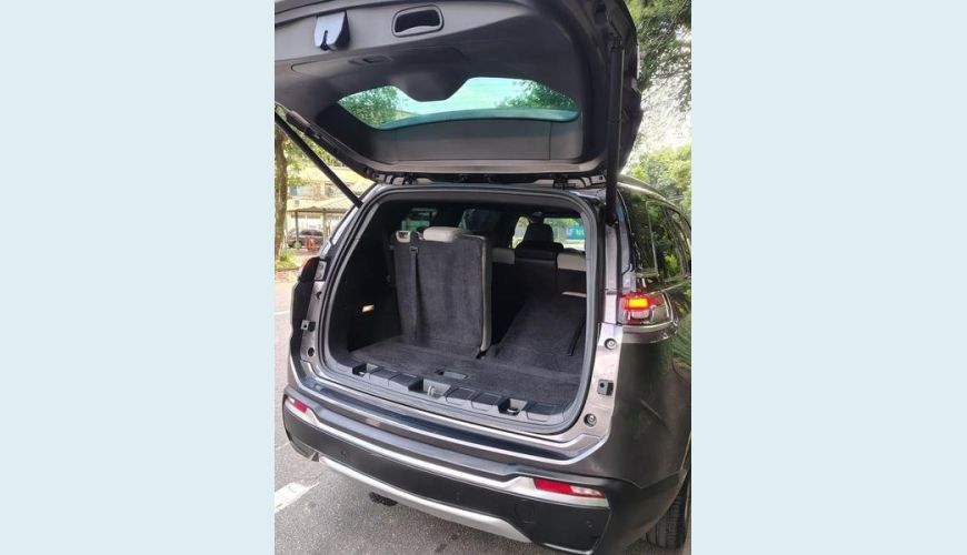 JEEP COMMANDER LIM T270 - CINZA - 2022 Foto 7 (Grande)