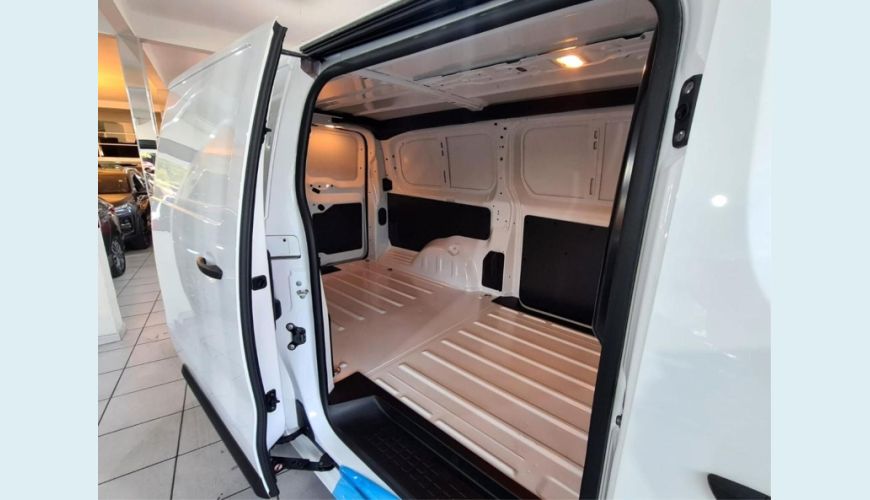 CITROËN JUMPY CARGO 1.5 TURBO DIESEL MANUAL 4P - BRANCO - 2024 Foto 7 (Grande)
