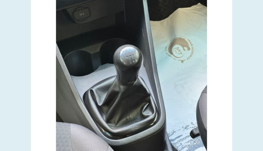 VOLKSWAGEN GOL - BRANCO - 2021 Foto 7 (Grande)