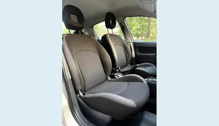 PEUGEOT 207 XS 1.6 16V FLEX AUT. 4P - PRATA - 2010 Foto 7 (Grande)