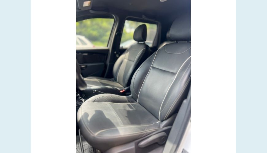 RENAULT DUSTER OROCH FLEX AUT. 4P - BRANCO - 2020 Foto 7 (Grande)