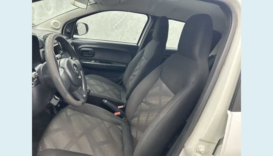 FIAT MOBI LIKE 1.0 FLEX MANUAL 4P - BRANCO - 2022 Foto 7 (Grande)