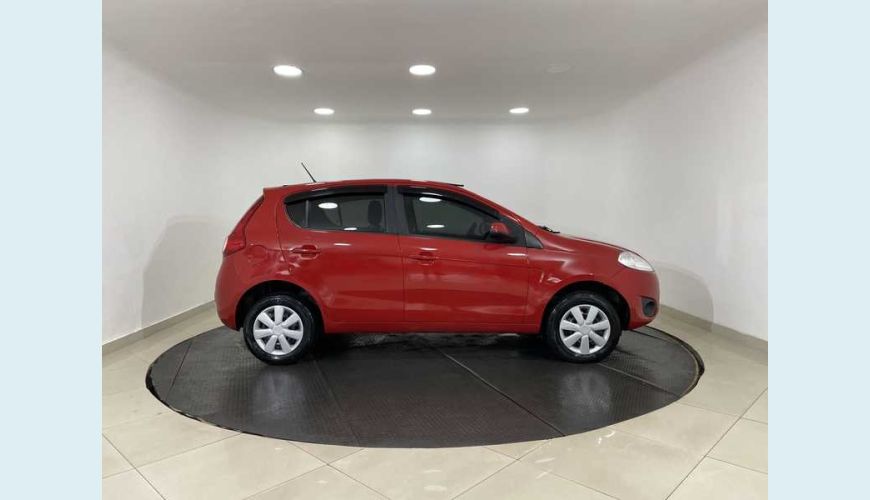 FIAT PALIO ATTRACTIVE 1.0 EVO FLEX MANUAL 4P - BRANCO - 2017 Foto 7 (Grande)