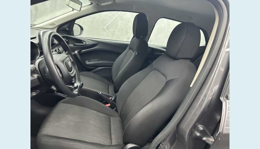 FIAT ARGO DRIVE 1.0 FLEX MANUAL 4P - CINZA - 2023 Foto 7 (Grande)