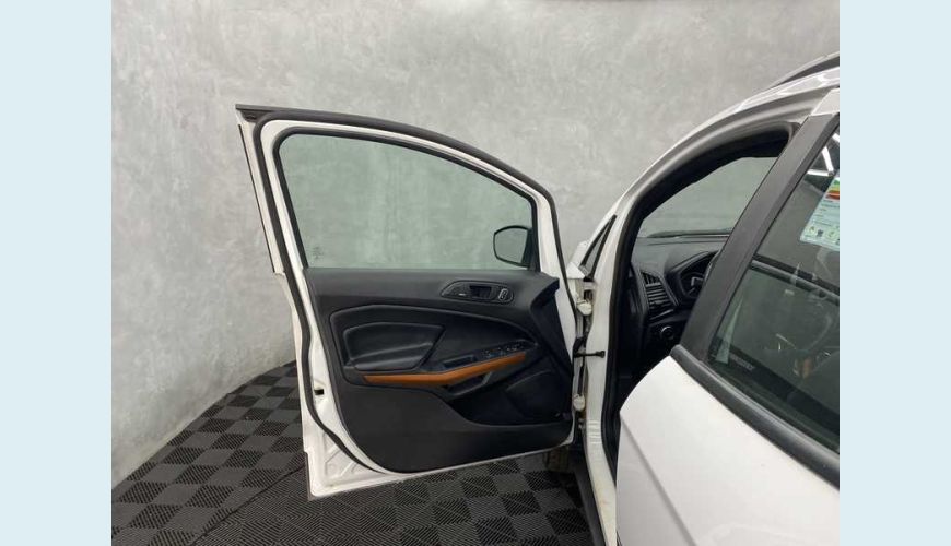 FORD ECOSPORT STORM 2.0 16V FLEX AUT. 4P - BRANCO - 2021 Foto 7 (Grande)