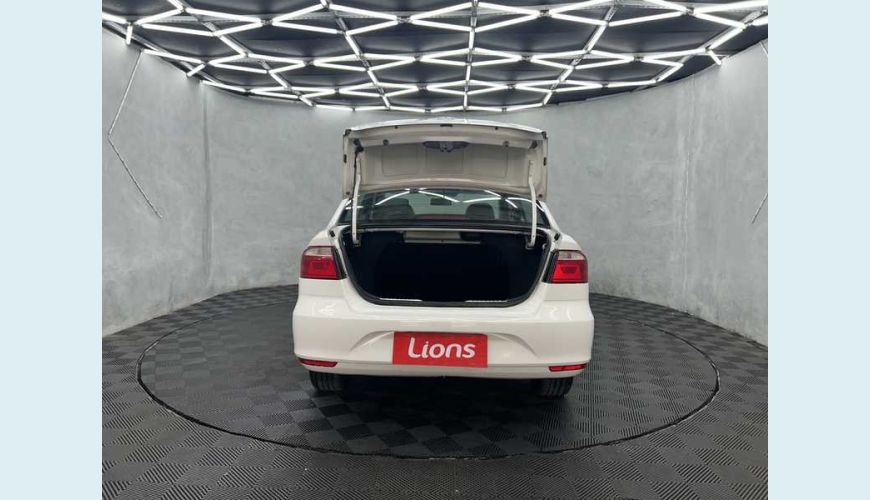 VOLKSWAGEN VOYAGE 1.0 MPI FLEX MANUAL 4P - BRANCO - 2023 Foto 7 (Grande)