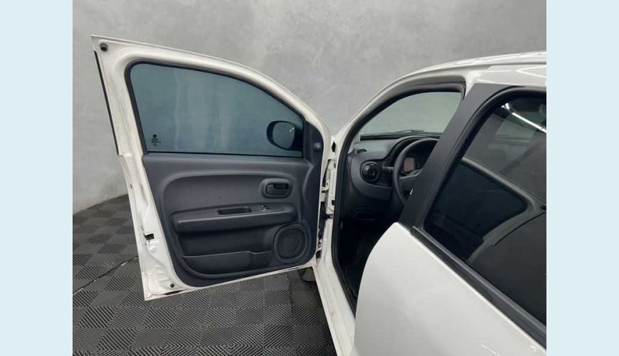FIAT MOBI LIKE 1.0 FLEX MANUAL 4P - BRANCO - 2021 Foto 7 (Grande)
