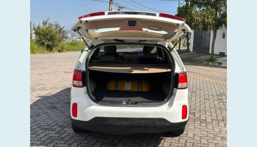 KIA SORENTO EX 2.4 16V FLEX AUT. 4P - BRANCO - 2014 Foto 7 (Grande)