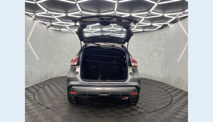 NISSAN KICKS SENSE 1.6 FLEX AUT. 4P - CINZA - 2022 Foto 7 (Grande)
