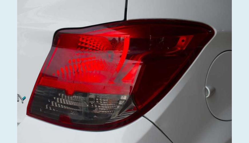 CHEVROLET ONIX JOY 1.0 FLEX MANUAL 4P - BRANCO - 2019 Foto 7 (Grande)