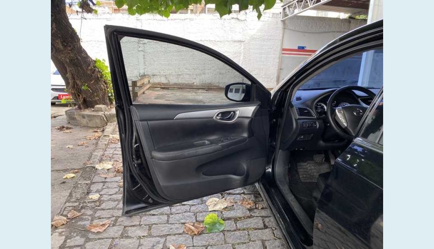 NISSAN SENTRA SV 2.0 16V FLEX AUT. 4P - PRETO - 2014 Foto 7 (Grande)
