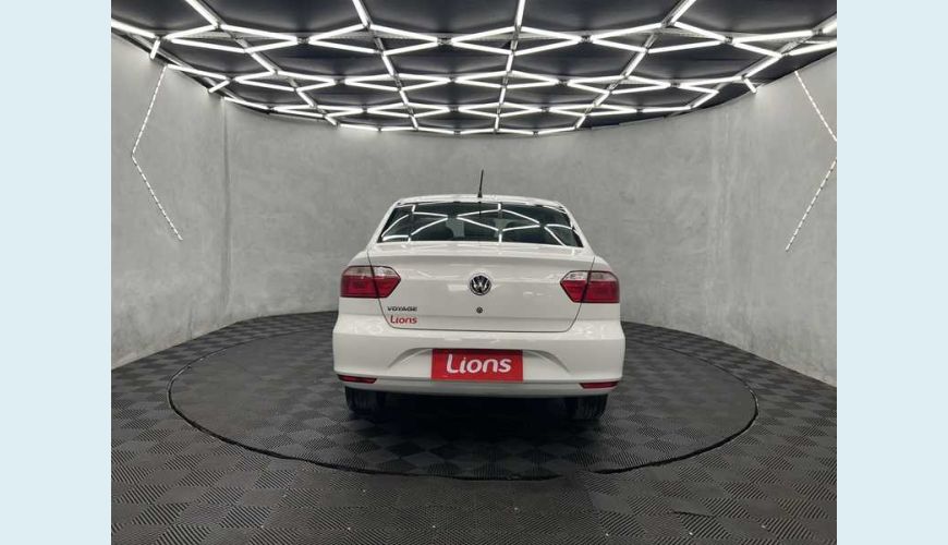 VOLKSWAGEN VOYAGE 1.6 MSI 8V FLEX MANUAL 4P - BRANCO - 2021 Foto 7 (Grande)