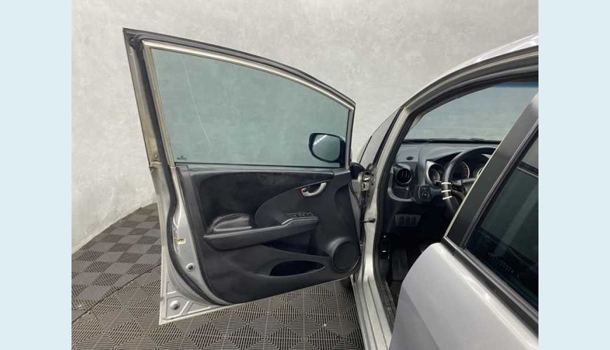 HONDA FIT NEW LX 1.4 FLEX MANUAL 4P - PRATA - 2009 Foto 7 (Grande)