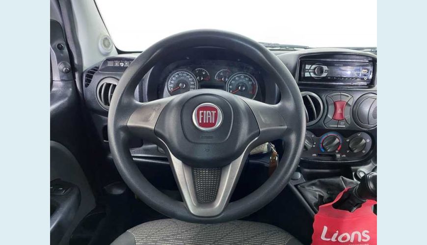 FIAT DOBLO ESSENCE 1.8 7L FLEX MANUAL 4P - PRATA - 2019 Foto 7 (Grande)